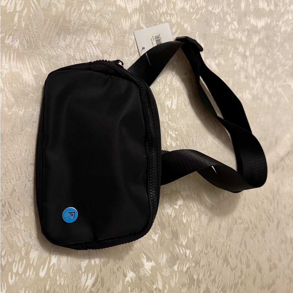 University of Rhode Island Belt Bag